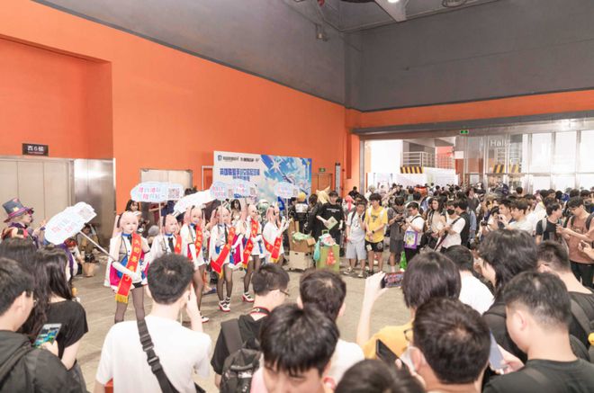 金年会信誉至上每次参与《碧蓝航路》的线下举动就跟回家了一样(图19)